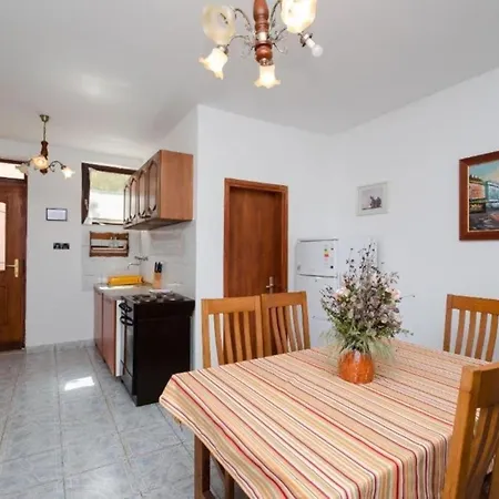 Apartman Fuer 4 Personen Ca 45 Qm In Banjole, Istrien Istrische Riviera Banjole