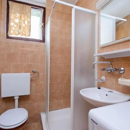 Apartmán Fuer 4 Personen Ca 45 Qm In Banjole, Istrien Istrische Riviera Banjole